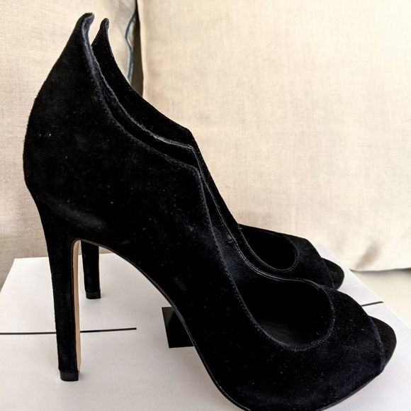 Sky-high Dolce Vita "Isabel" Pumps - Picture 2 of 5